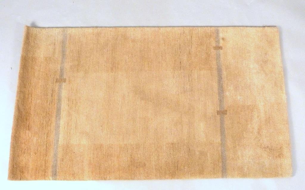 David Shaw Nicholls Wool Pile Rug 3' x 5': Tan and light blue.