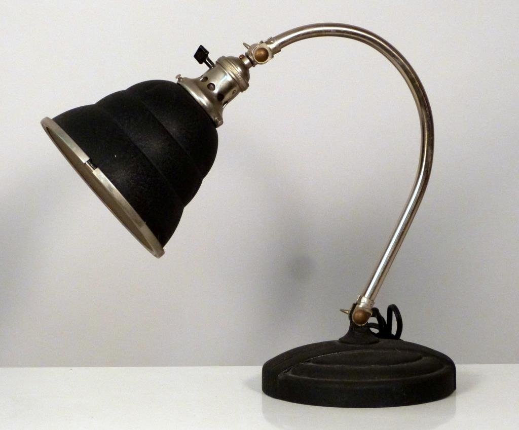 General Electric Art Deco Vintage Table Lamp: Two articulated joints.14" H. (From a Prince Street Apartment)