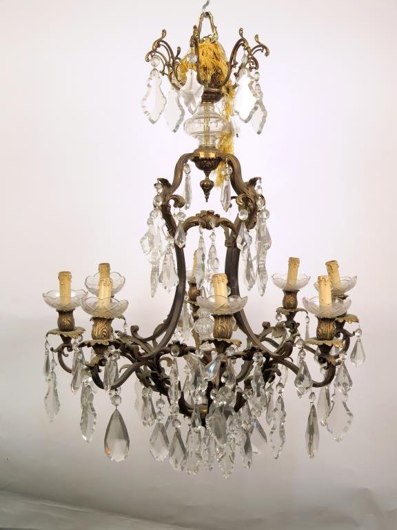French Regency Style Large Chandelier (1 of 4)