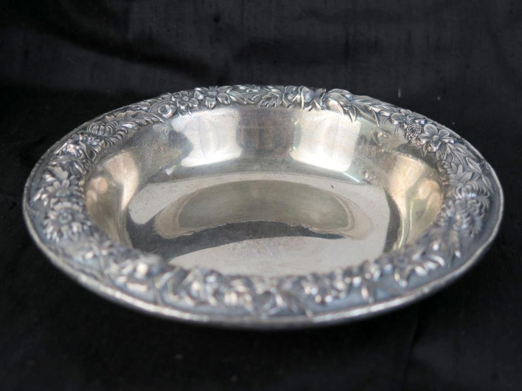 S. Kirk & Son Small Sterling Bowl: Repousse pattern. 4.6 troy oz. 6.25" D.