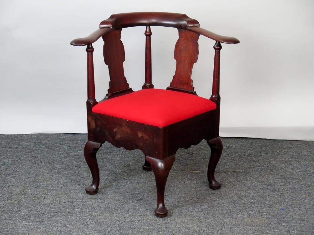 Antique American Queen Anne Style Corner Chair (1 of 3)