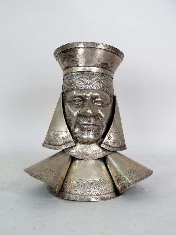 Silver Figural Jug of Manco Capac (1 of 4)