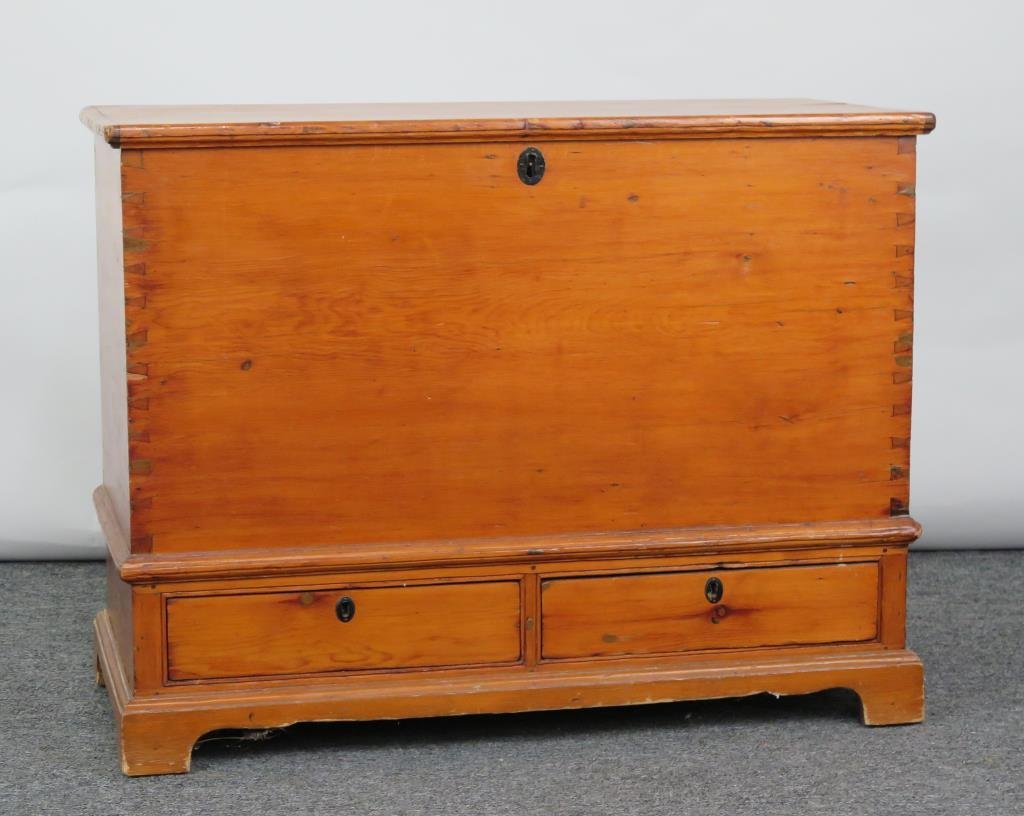 Antique American Softwood Blanket Chest (1 of 9)