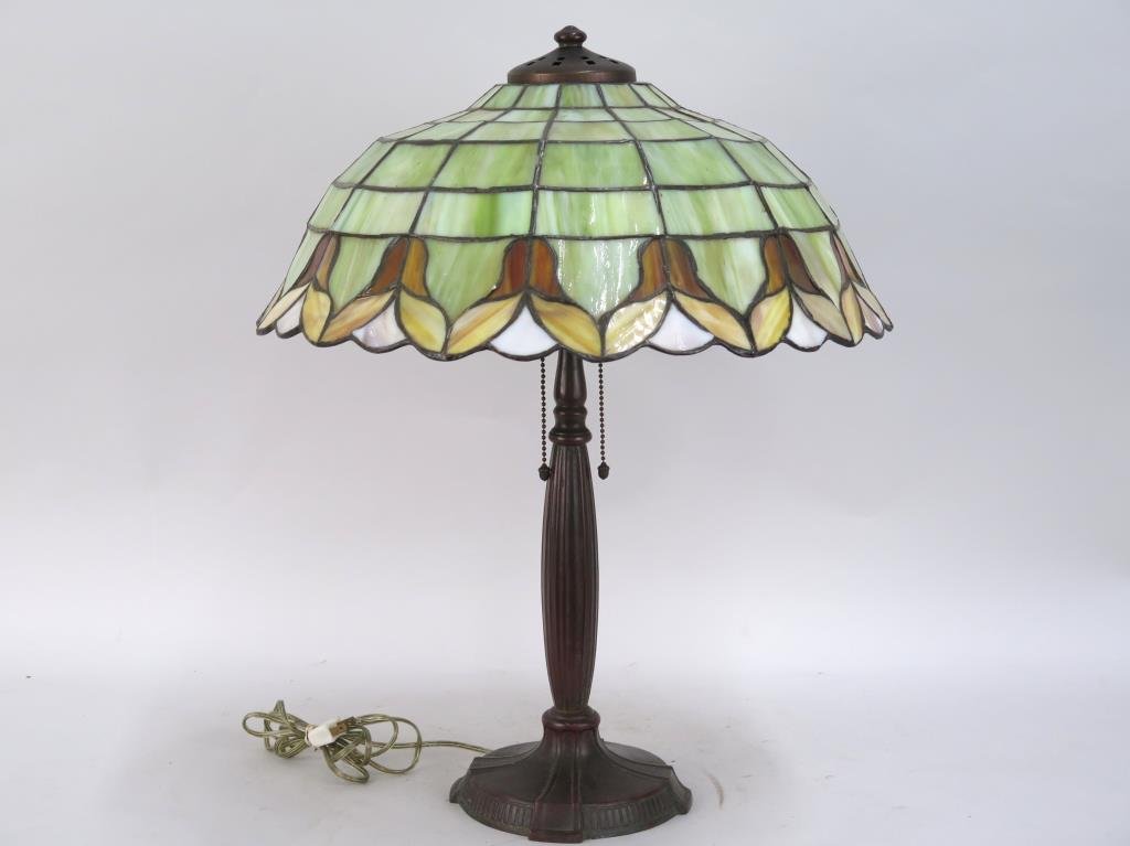 Handel Base with Leaded Glass Shade Lamp (1 of 4)