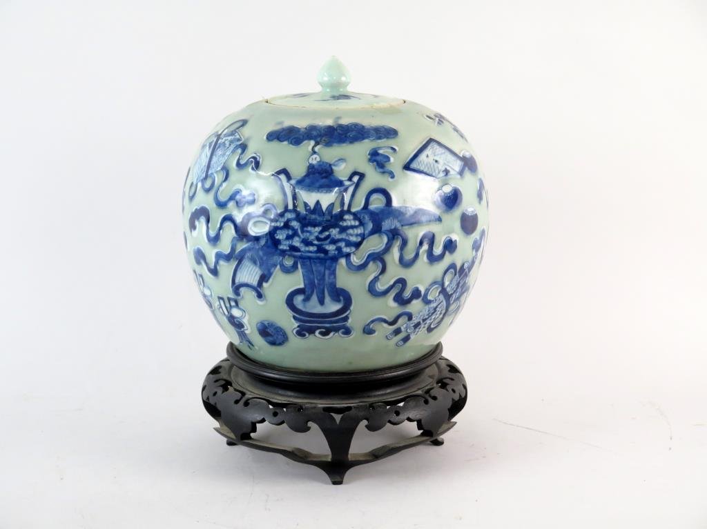 Chinese Covered Ginger Jar (1 of 5)