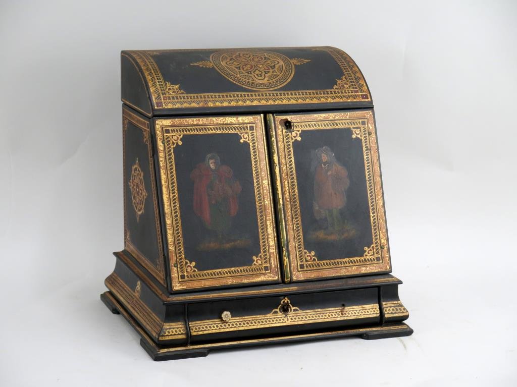 Lacquered Table Top Writing Box (1 of 5)