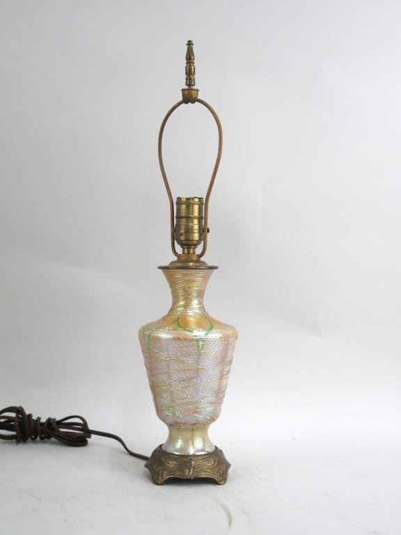 Quezel Style Table Lamp (1 of 4)