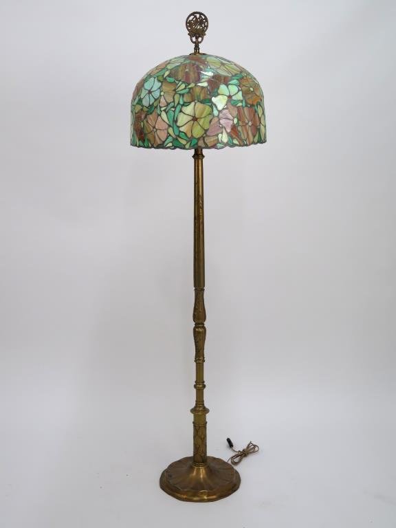 Tiffany Style Bronze & Leaded Glass Floor Lamp (1 of 4)