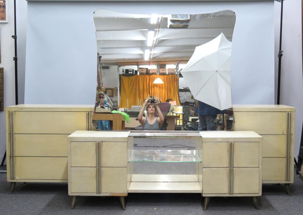 3 Piece Art Deco Bedroom Set (1 of 7)