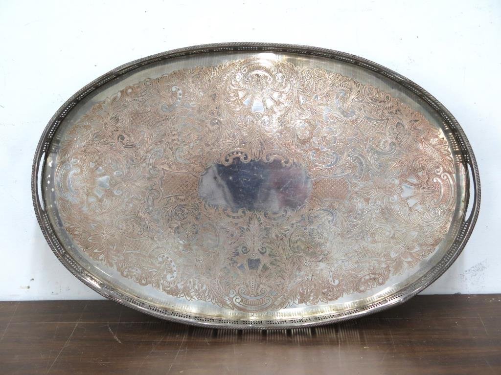 Sheffield Silver Plated & Galleried Tray (1 of 2)