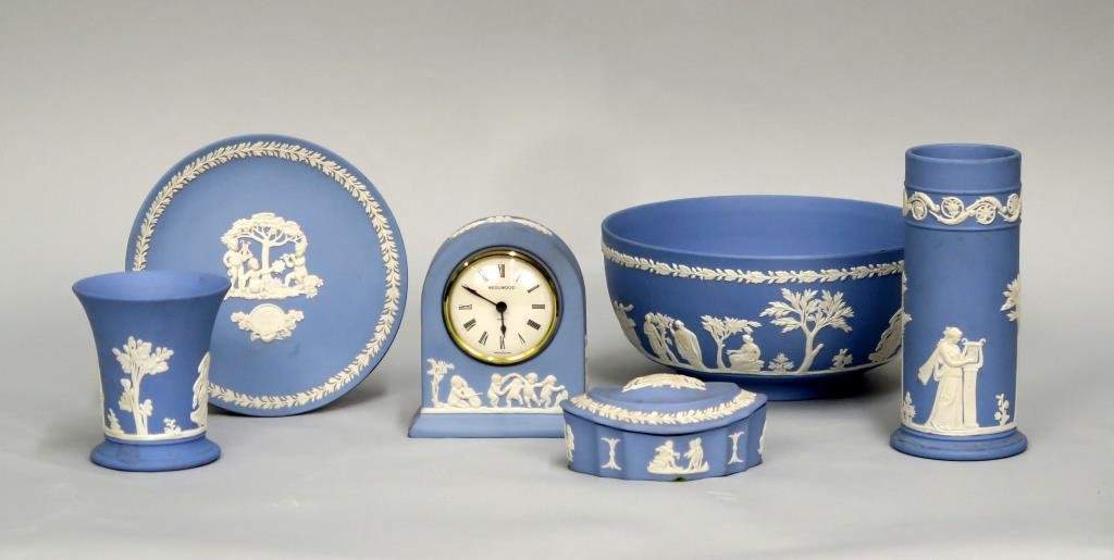 Assorted Wedgwood and other Porcelain Articles (1 of 4)