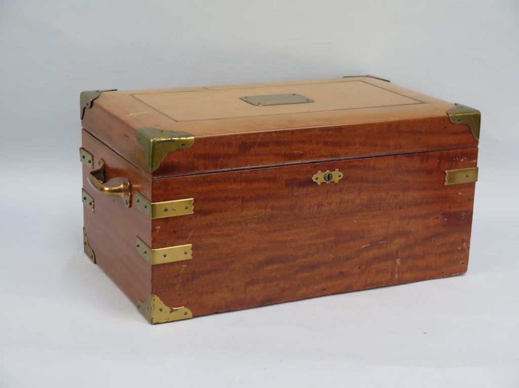 English Table Top Campaign Chest (1 of 5)