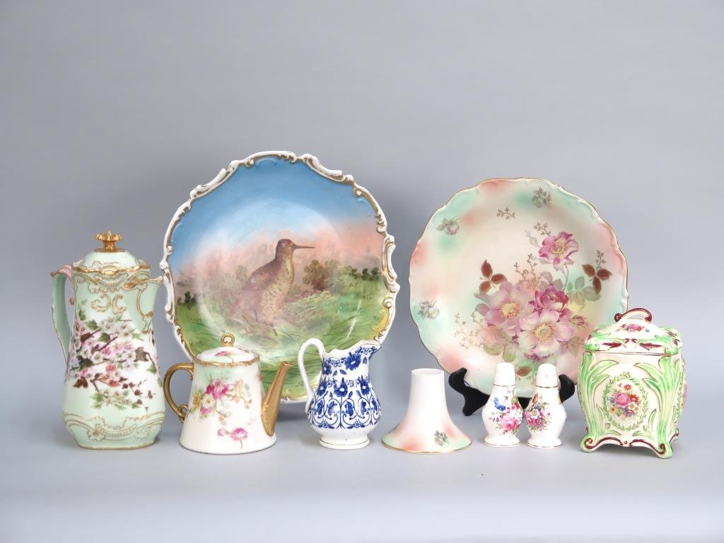 8 Assorted Porcelain Articles (1 of 4)