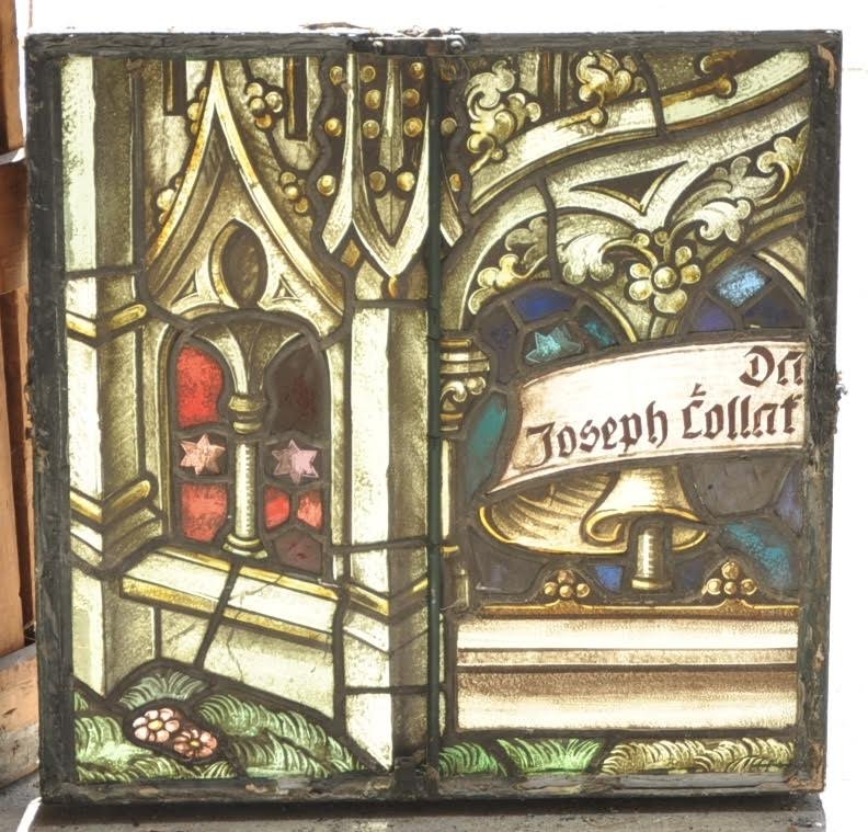 5 ANTIQUE GOTHIC WINDOWS IN METAL FRAMES (1 of 6)