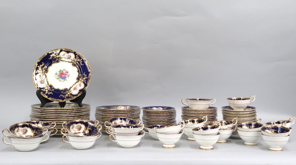 75+ Piece Aynsley Partial Dinner Set (1 of 5)
