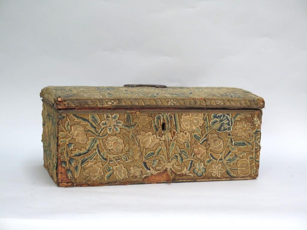 Large Needlepoint Sewing Box (1 of 7)