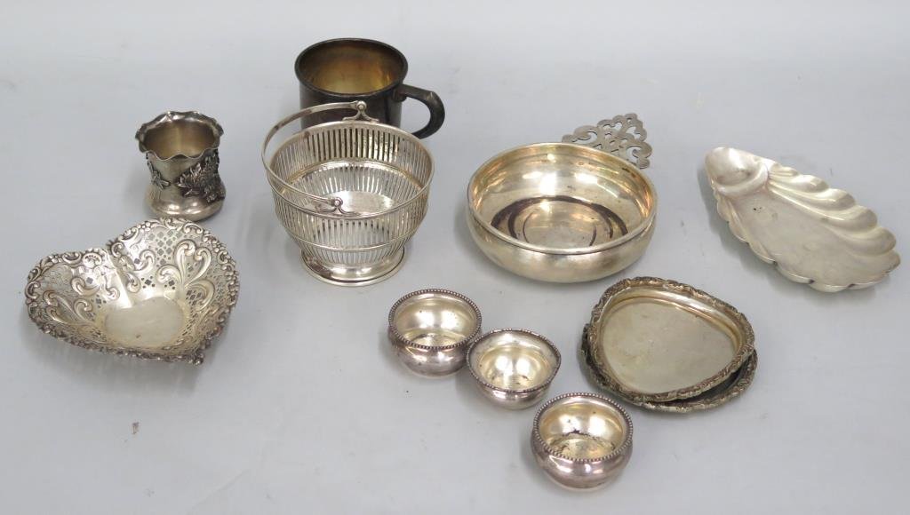 Assorted Sterling Silver Articles (1 of 7)