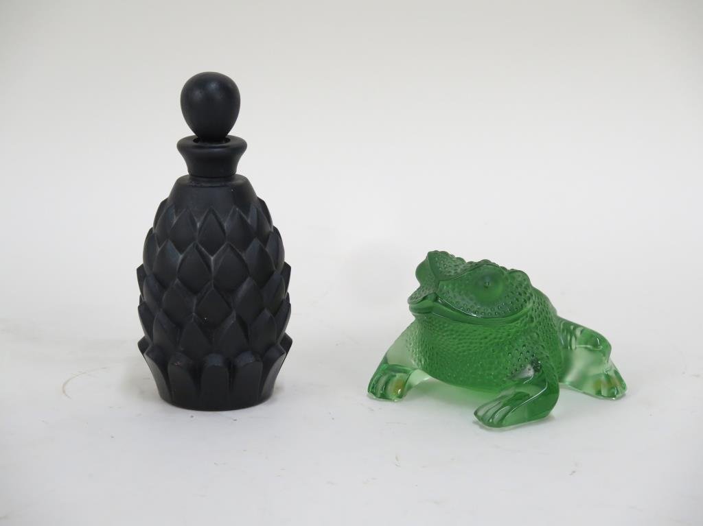 2 French Colored Art Glass Articles (1 of 4)