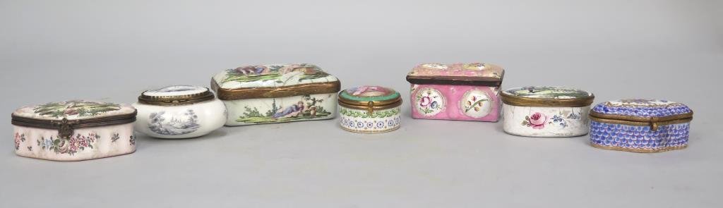 7 Assorted Porcelain & Enamel Boxes (1 of 8)