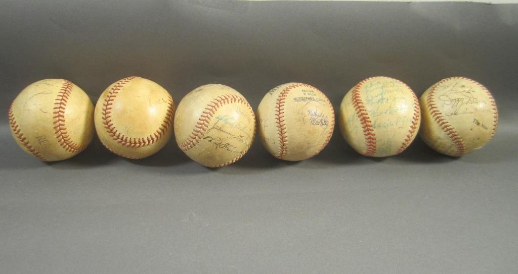 6 Vintage Autographed Official ML Baseballs (1 of 5)