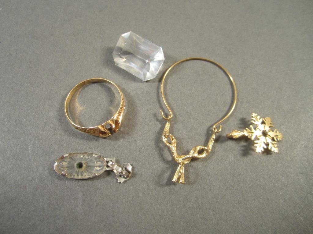 Assorted Metal Articles (1 of 2)