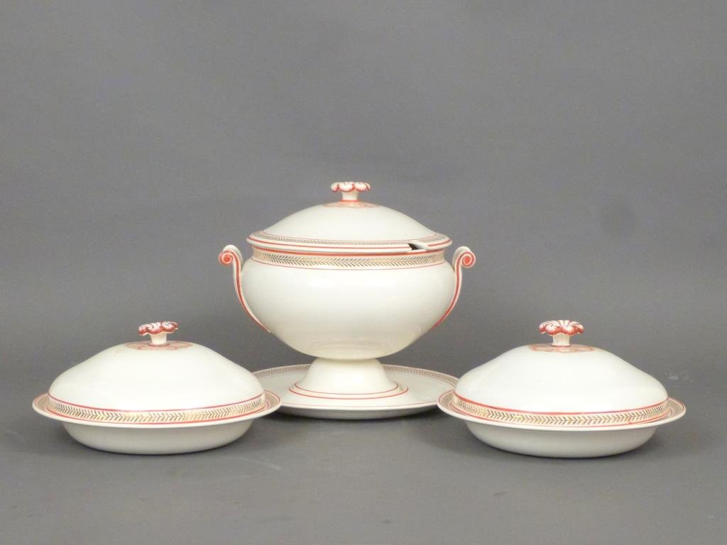 Three Wedgewood Tureens (1 of 4)