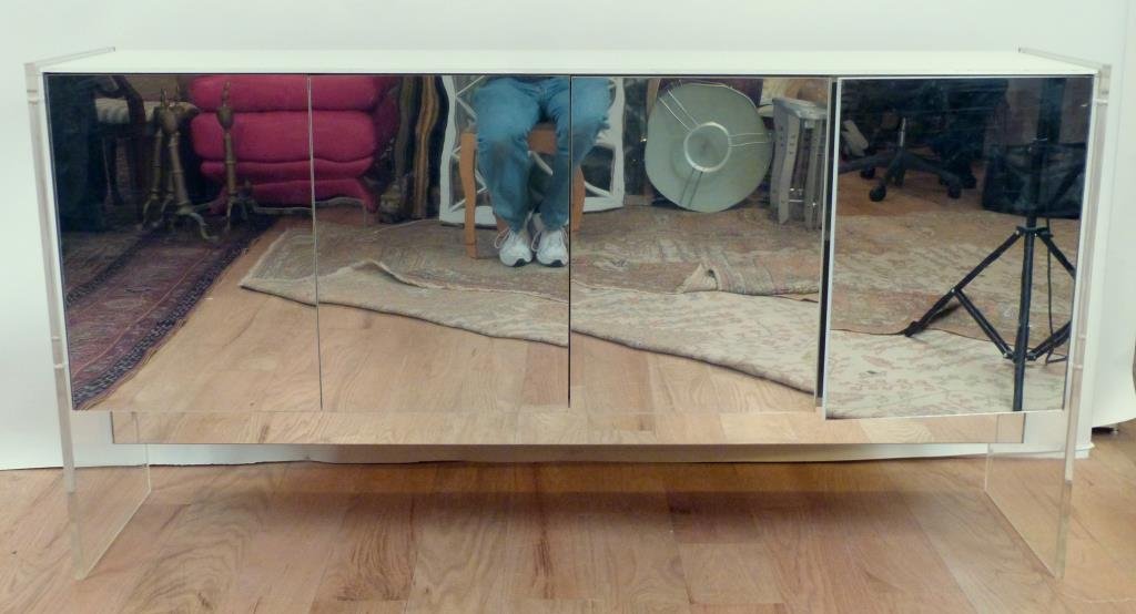 Hollywood Regency Mirror Door Credenza (1 of 6)