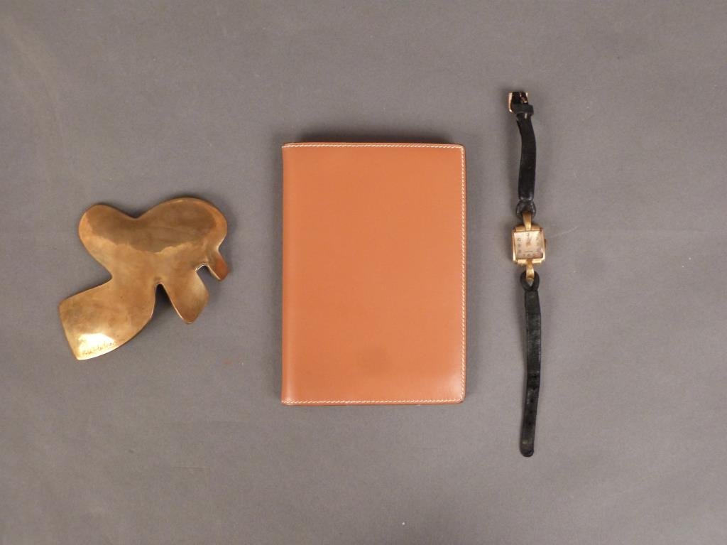 3 Designer Articles (1 of 8)