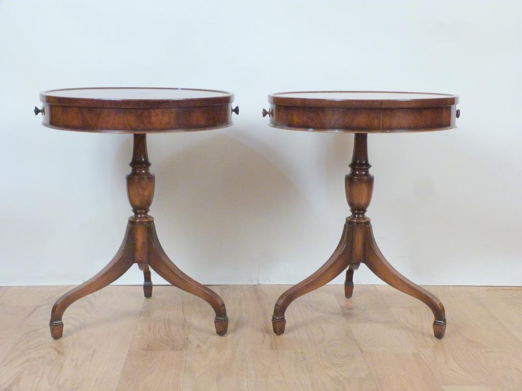 Pair Hepplewhite Style Lamp Tables (1 of 4)