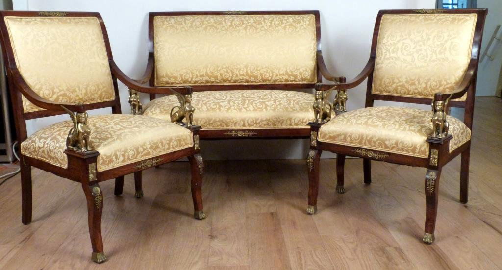 3 Piece Empire Style Salon Suite (1 of 6)