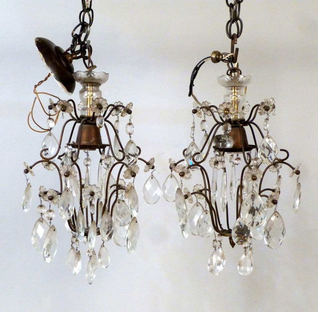 Pair Single Light Fixtures (1 of 4)
