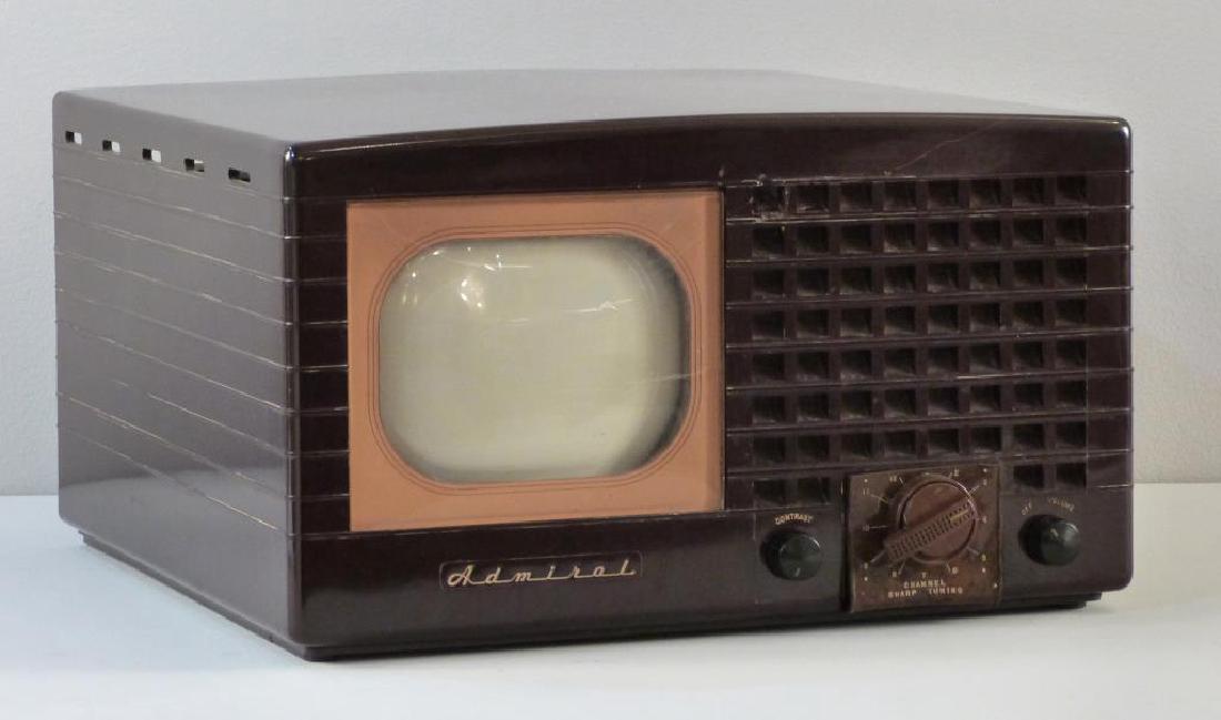 1948 Admiral Television Set (1 of 3)