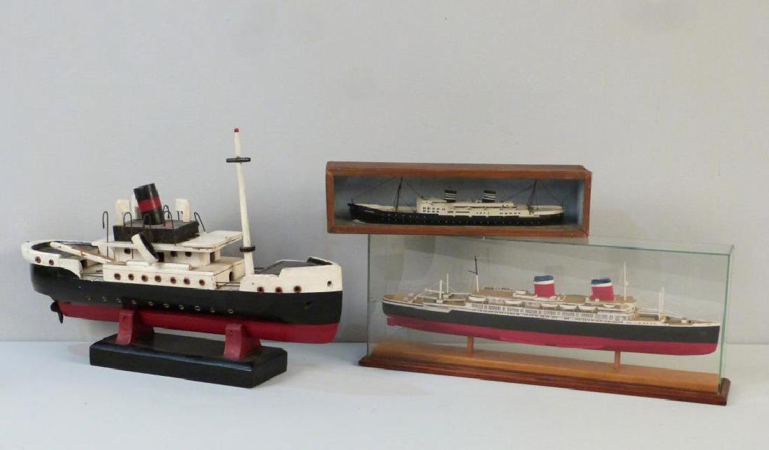 3 Painted Wood Ship Models (1 of 5)