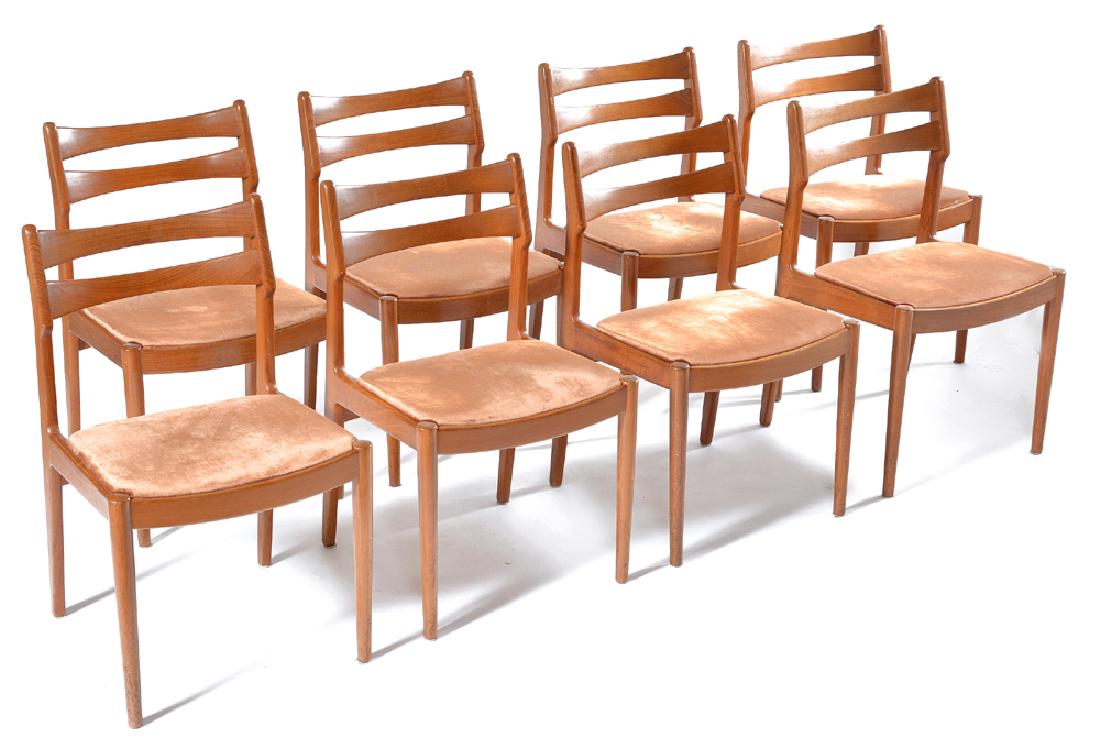 Set of 8 Vamo Soderborg Danish Dining Chairs attrib:: Set of 8 Vamo Soderborg Danish Dining Chairs, attributed to Arne Vodder. Burnt orange upholstered seats, appx 31" t x 19"w x 17 1/2"d. Good condition.