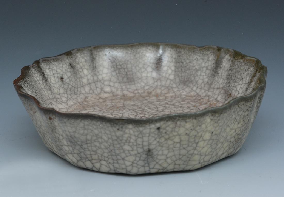 Chinese Mallow Shape Brush Washer (1 of 3)