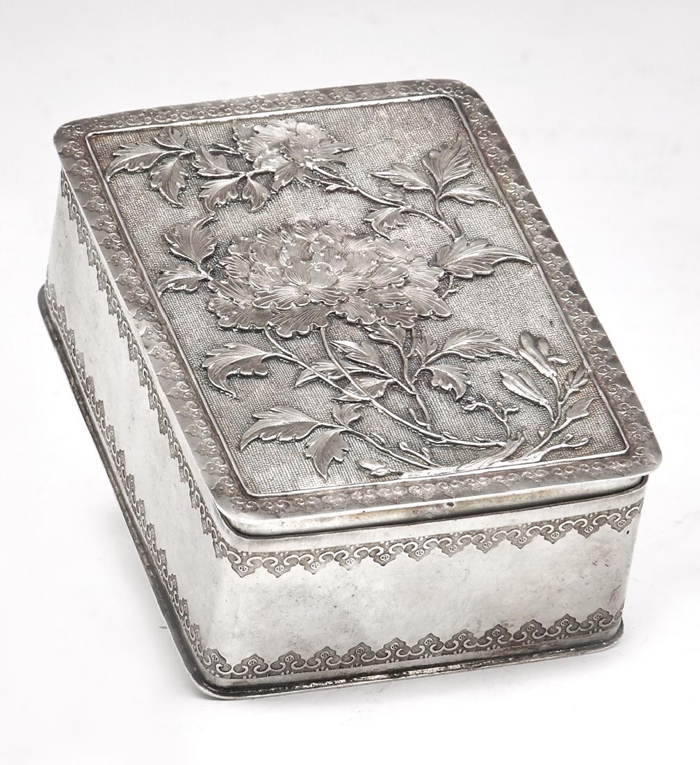 Japanese silver cosmetic box with mirrors (1 of 3)