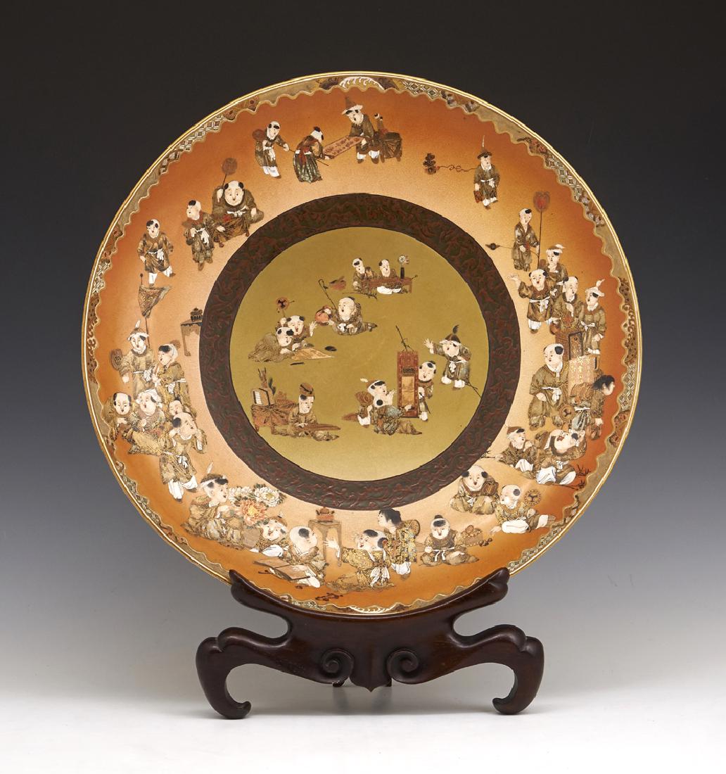 Japanese satsuma porcelain charger (1 of 4)