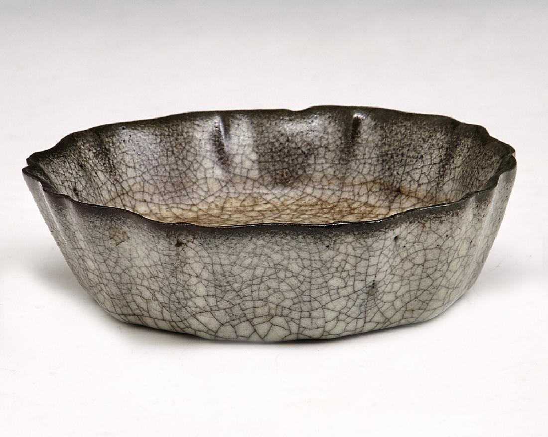 K'uan ware mallow brushwasher (1 of 4)