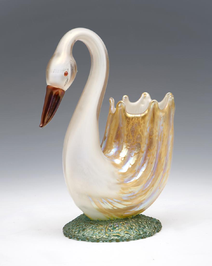 Loetz swan art glass vase (1 of 3)