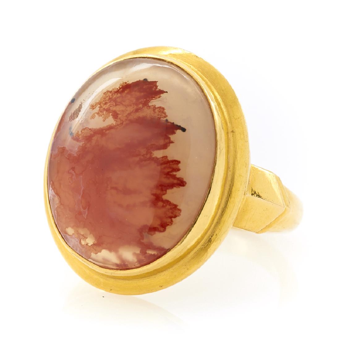 22k Yellow gold and agate ring. (1 of 1)