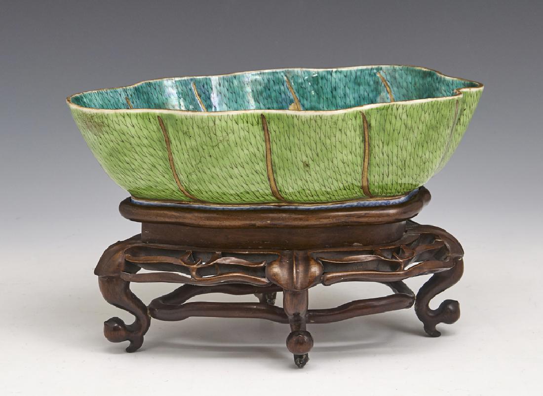 Chinese leaf form bowl on stand, 10 1/8"l (1 of 6)