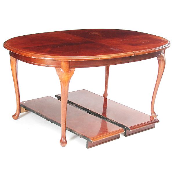 Queen Anne Style Dining Room Table: TABLE. Queen Anne style dining room table with cabriole legs, good condition, 64"w x 44"d x 30"h with two 15" leaf