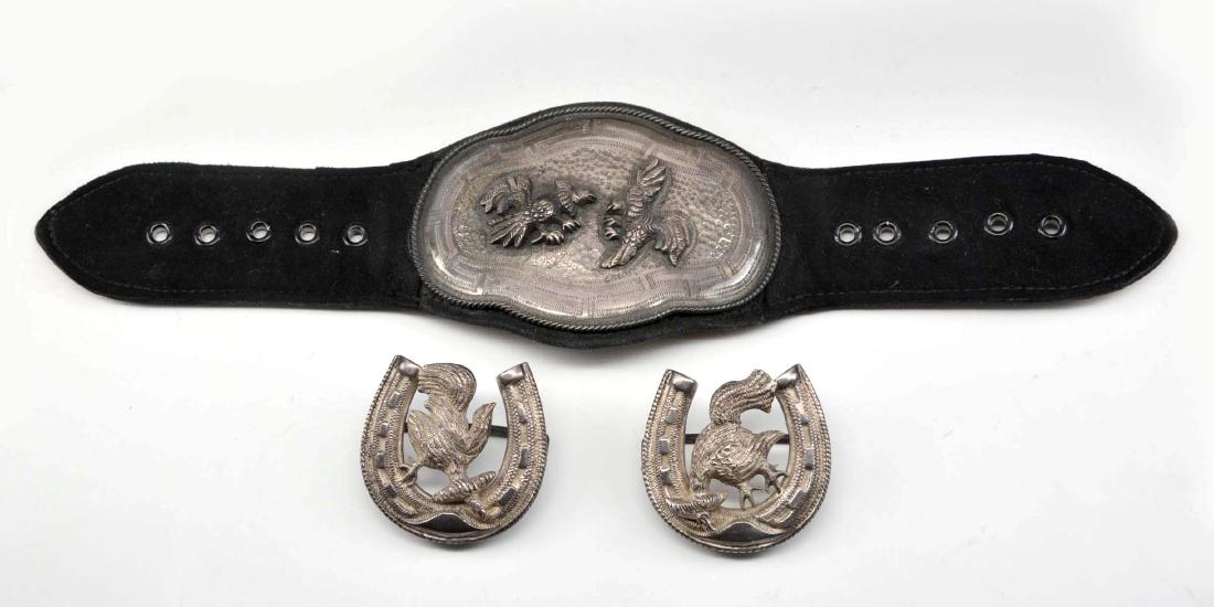 Grouping of silver belt accessories (1 of 2)