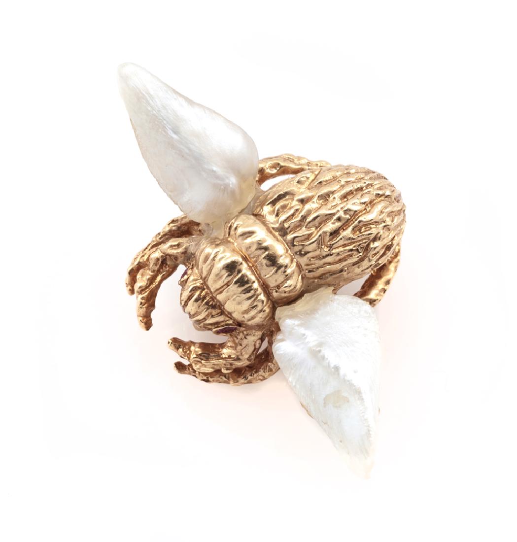 14k Yellow gold and pearl Ruser bee pin (1 of 1)