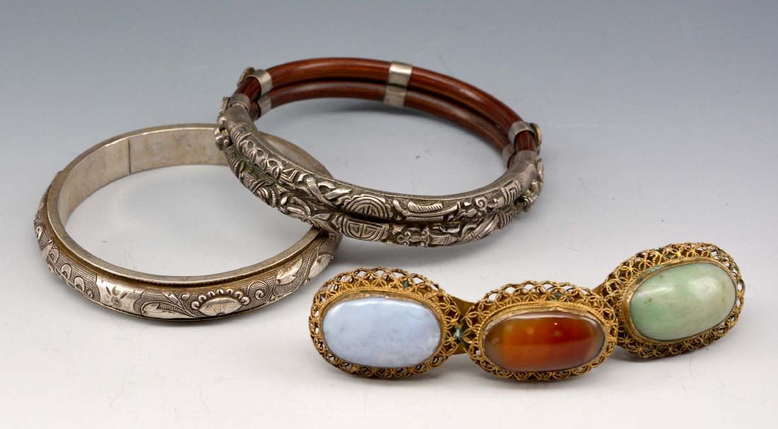 Grouping of Chinese jewelry, bangles and buckle (1 of 1)