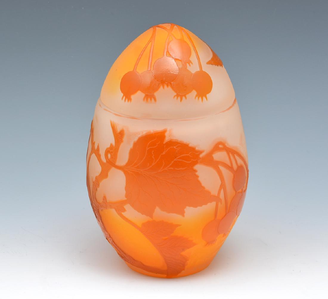 Galle orange cameo glass egg-form jar with flowers (1 of 6)