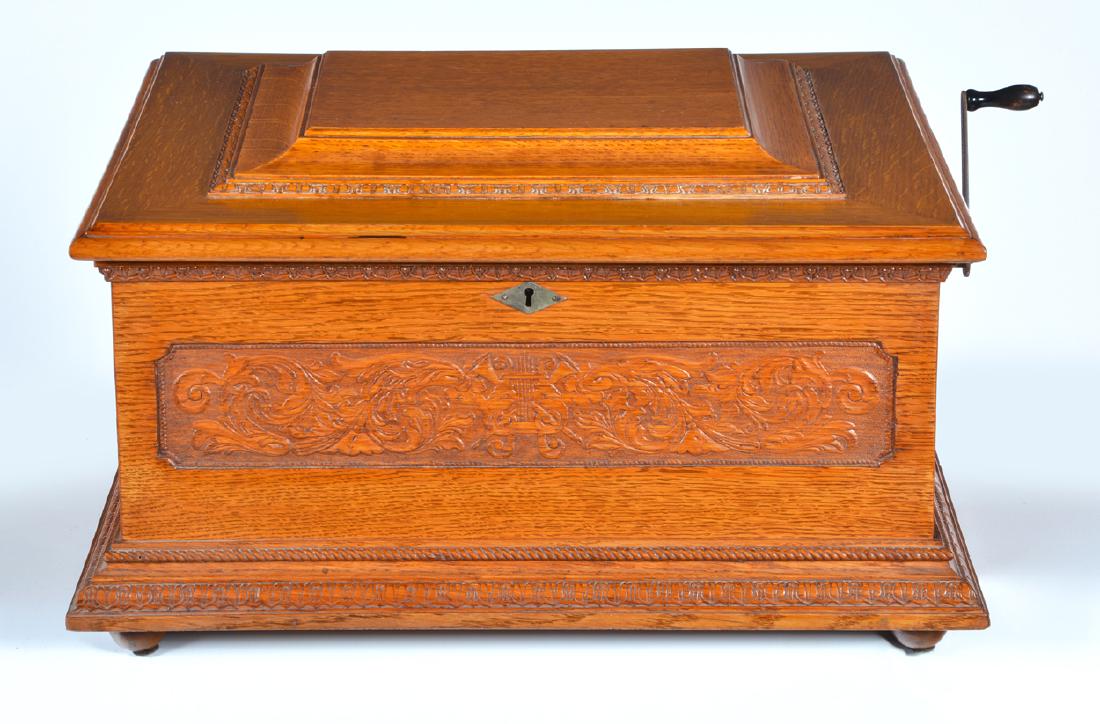 Olympia 15 3/4 disc music box with 6 discs (1 of 6)