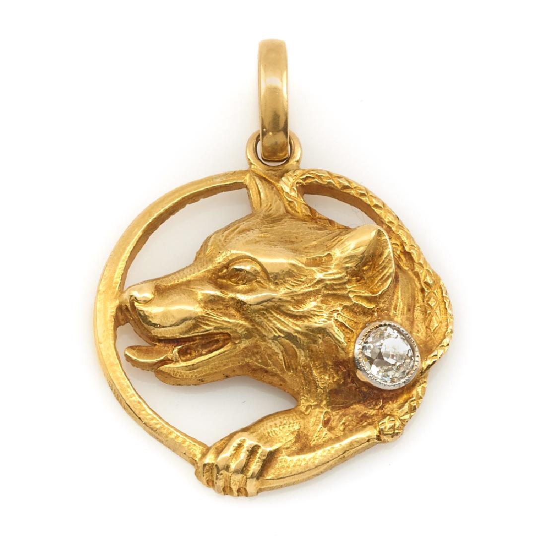 20k Yellow gold and 0.50ct diamond pendant of a wolf (1 of 1)