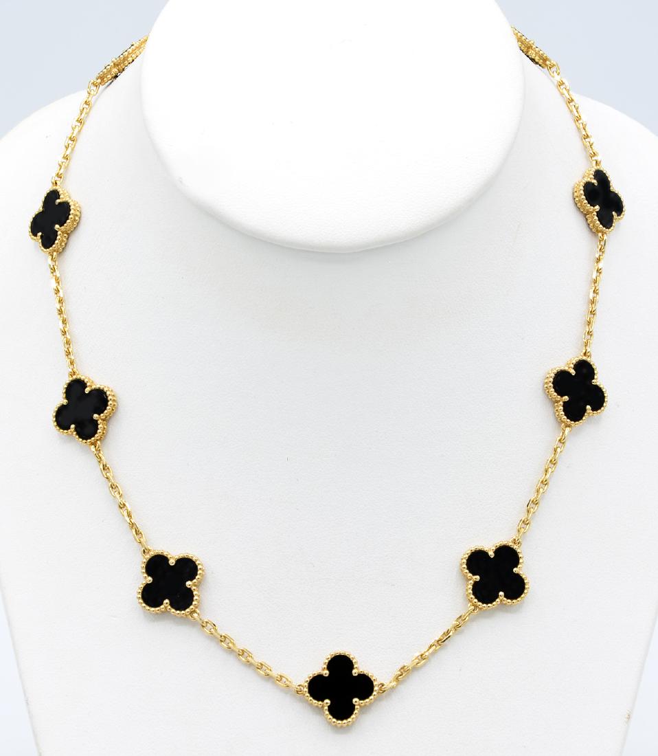 18k gold Van Cleef & Arpels  Alhambra Necklace (1 of 6)