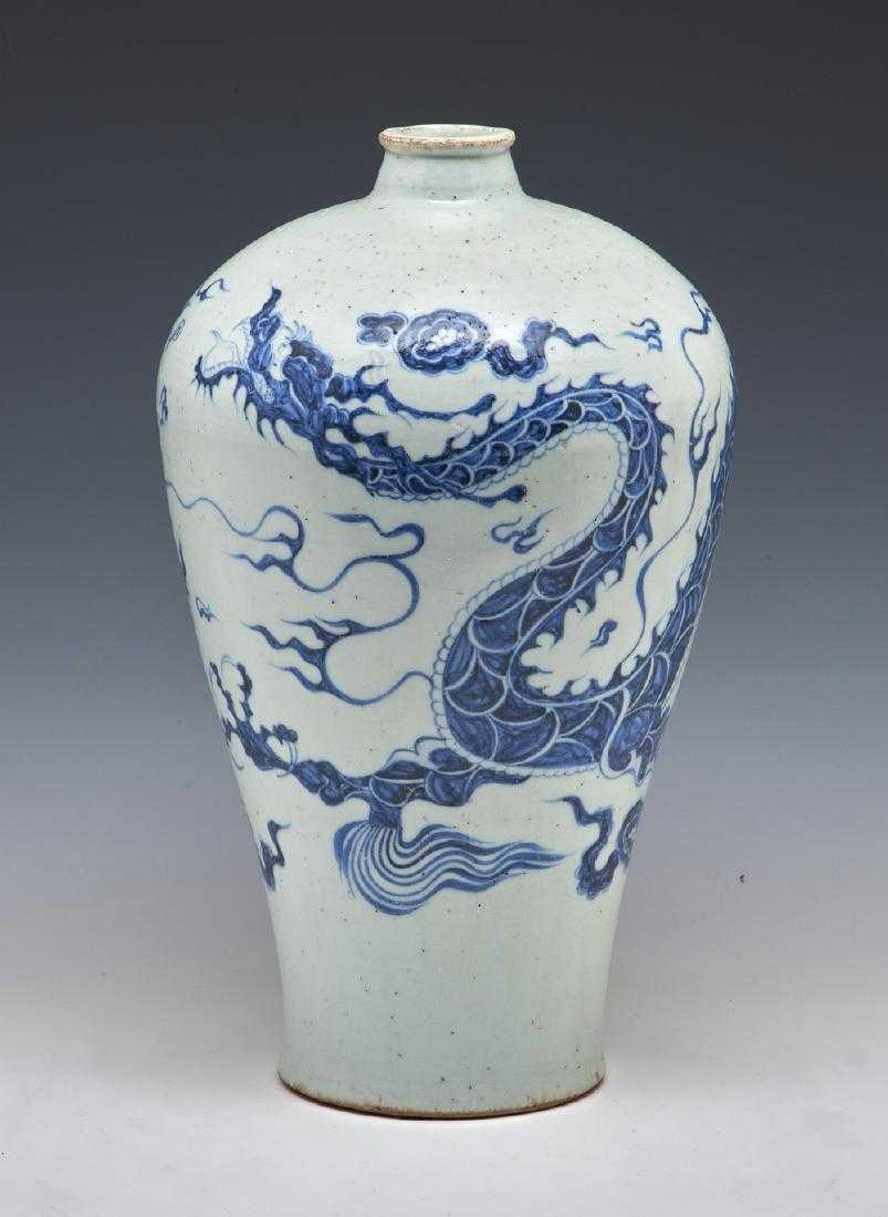 Chinese Blue/White Dragon Baluster Vase (1 of 4)